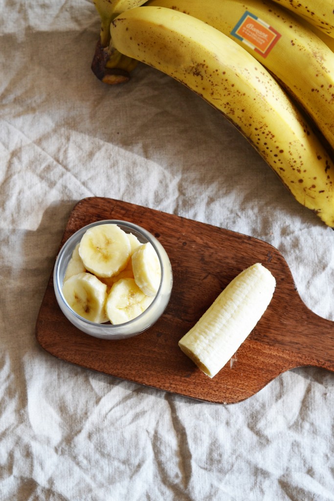 5 masques maisons à la banane pour vos cheveux
