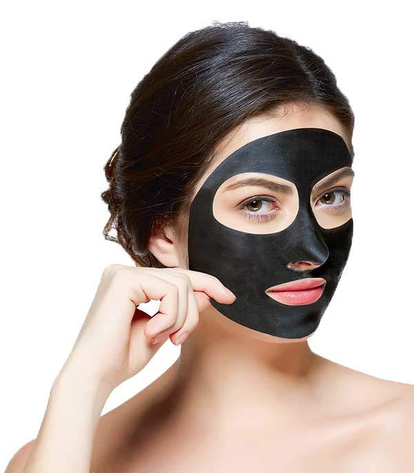Masque maison detox au charbon