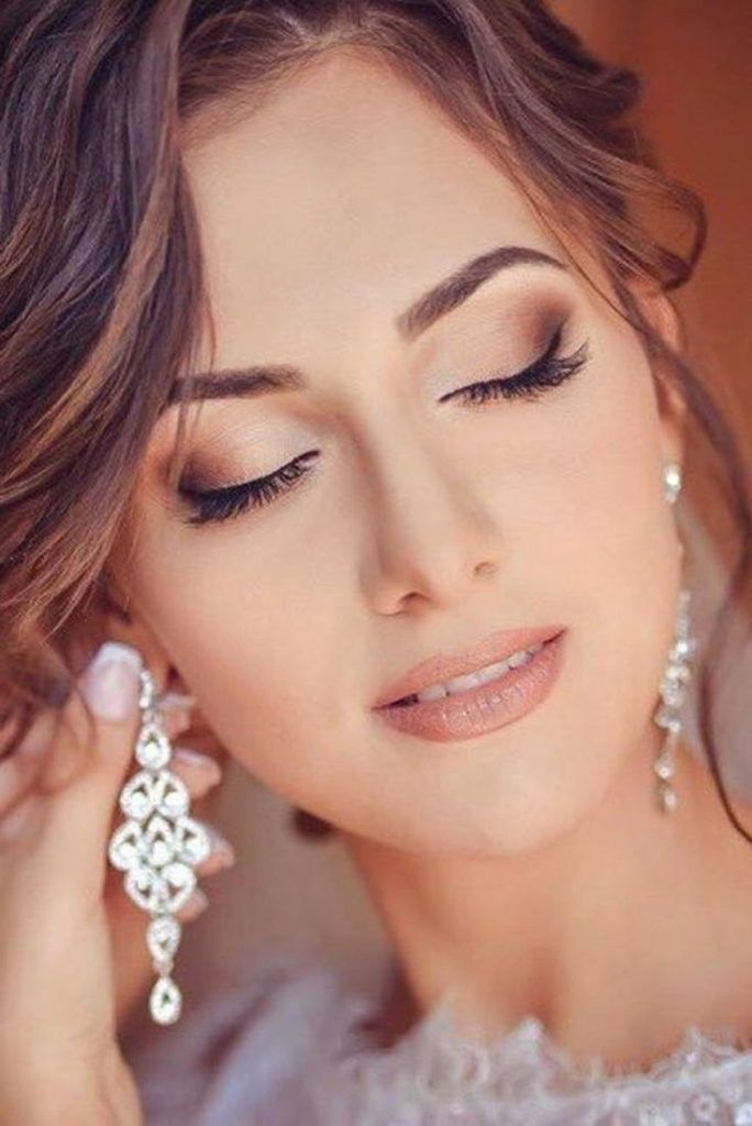 Des conseils pour un maquillage de mariage parfait le jour J