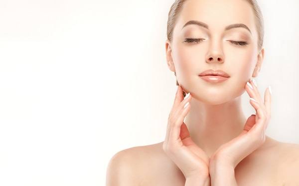Peeling superficiel du visage : comment ça marche ?