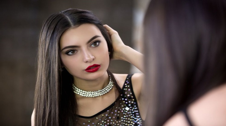 Nos conseils pour un maquillage de soirée réussi Nos conseils pour un maquillage de soirée réussi