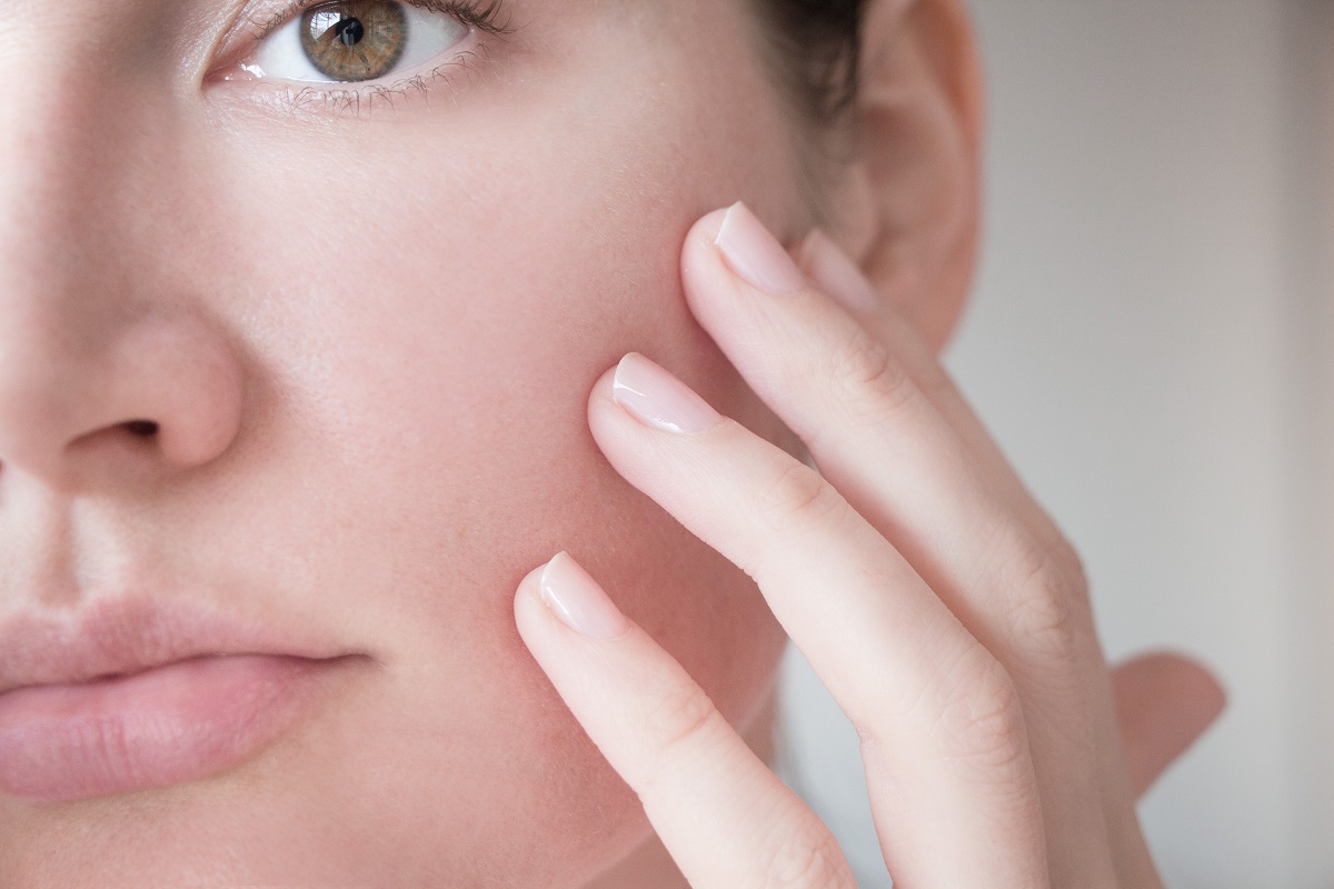 astuce-DA-affiner-grain-peau Imperfections De La Peau : Découvrez Nos 10 Soins Naturels. Découvrez l'astuce ici : https://www.comment-economiser.fr/remedes-contre-imperfections-de-la-peau.html