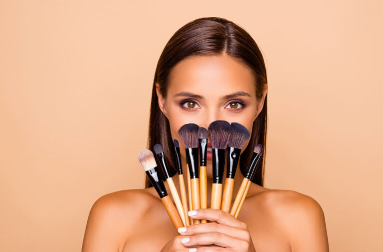 Meilleur pinceau de maquillage : tout pour une mise en beauté parfaite